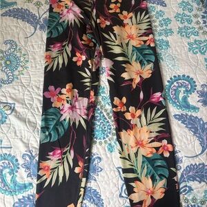 Floral activewear leggings